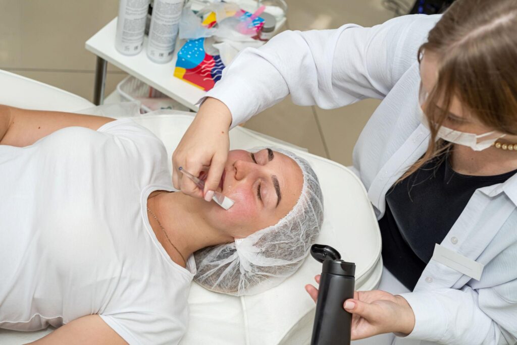 Chemical Peel in Istanbul 10 Chemical peel treatment in Maslak Istanbul at BrenewSkin Chemical peel treatment in Maslak Istanbul at BrenewSkin
